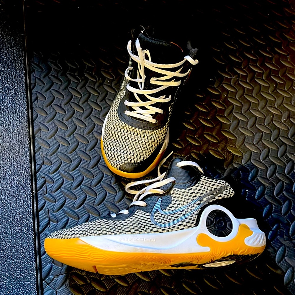 Kevin Durant basketball shoes